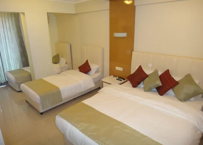 Otel Temple 3*