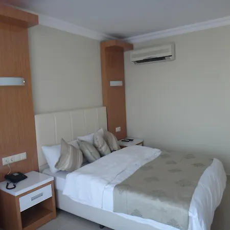 Hotell Temple 2*